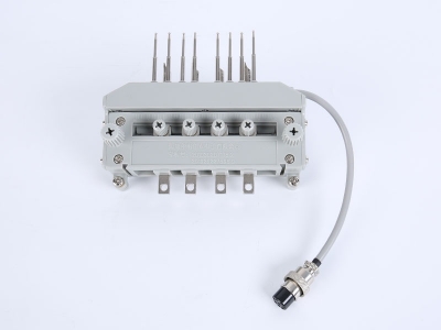 HH102B單相-PC-國網(wǎng)、南網(wǎng)下出線(xiàn)表座帶輔助端子（105、125MM-孔距，M8螺桿）