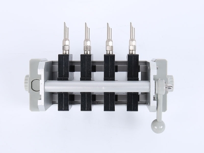 HH2019A單相偏心輪背出線(xiàn)表座（4滑塊-120、125孔距，M6-螺桿）