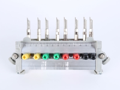 HH2018A三相鋁合金背出線(xiàn)表座（8滑塊,165、180、200MM孔距，M8螺桿）