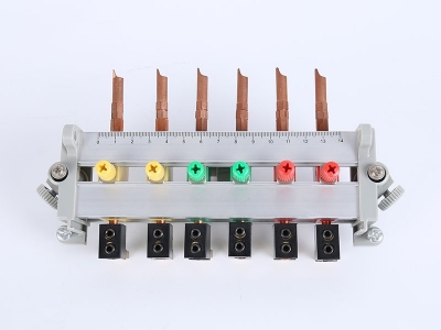 HH2018B三相鋁合金下出線(xiàn)表座（6滑塊,8滑塊，碲銅表棒，180、200孔距，200A大電流，M8螺桿）